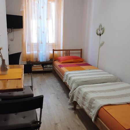 Old Town Room Пула Экстерьер фото